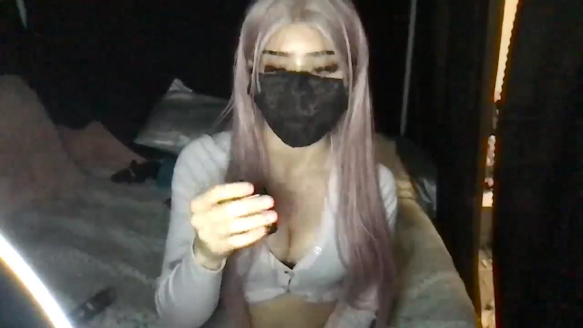 Gallery image thumbnail from LovelyLuna_'s myfreecams stream on, 05/01/2025, 02:52 image 7 of 20