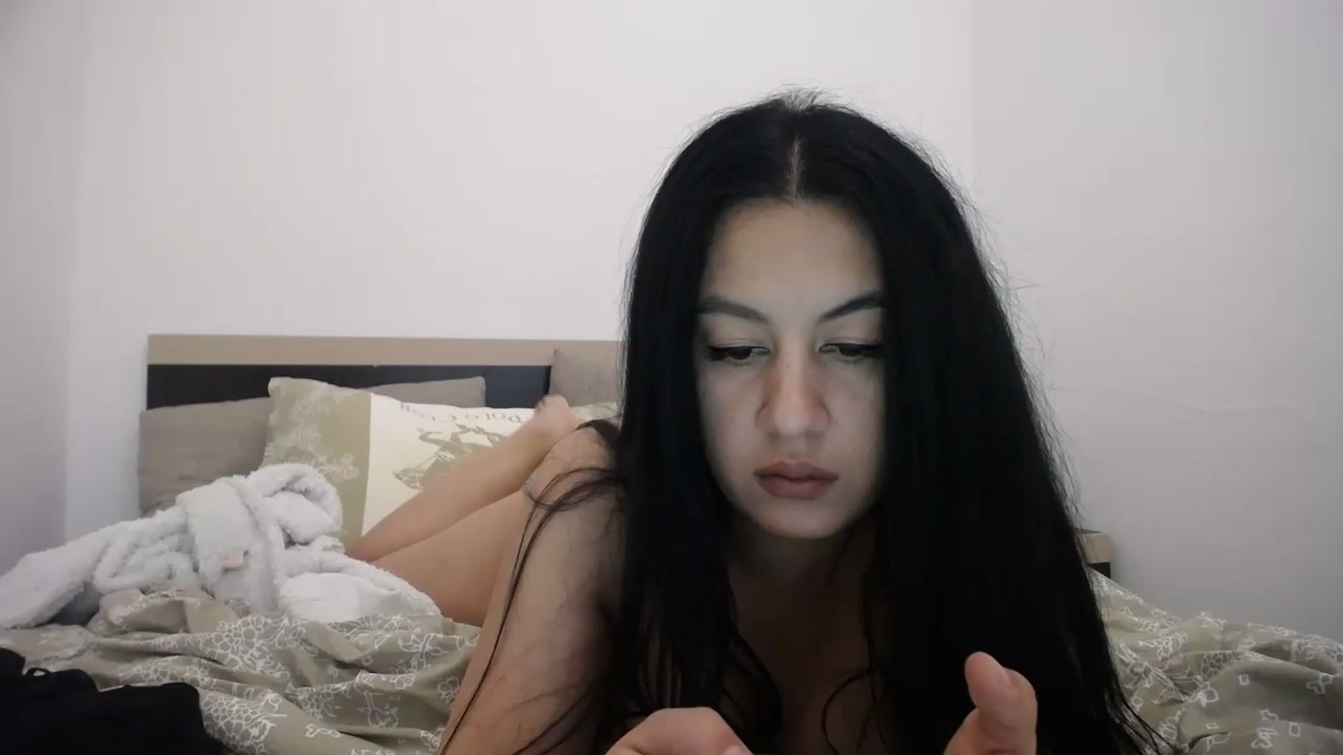 Gallery image thumbnail from LovelyMaria99's myfreecams stream on, 12/05/2022, 13:54 image 20 of 20