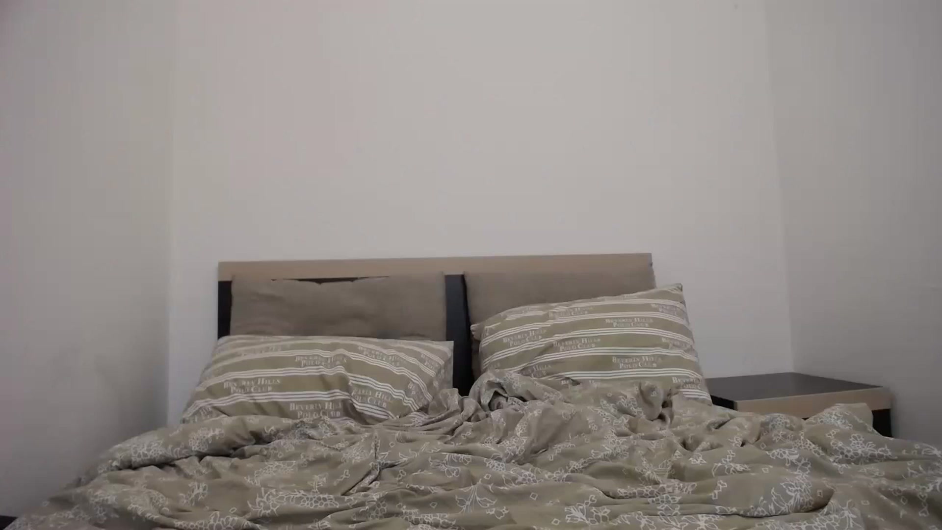 Gallery image thumbnail from LovelyMaria99's myfreecams stream on, 12/06/2022, 13:21 image 16 of 20