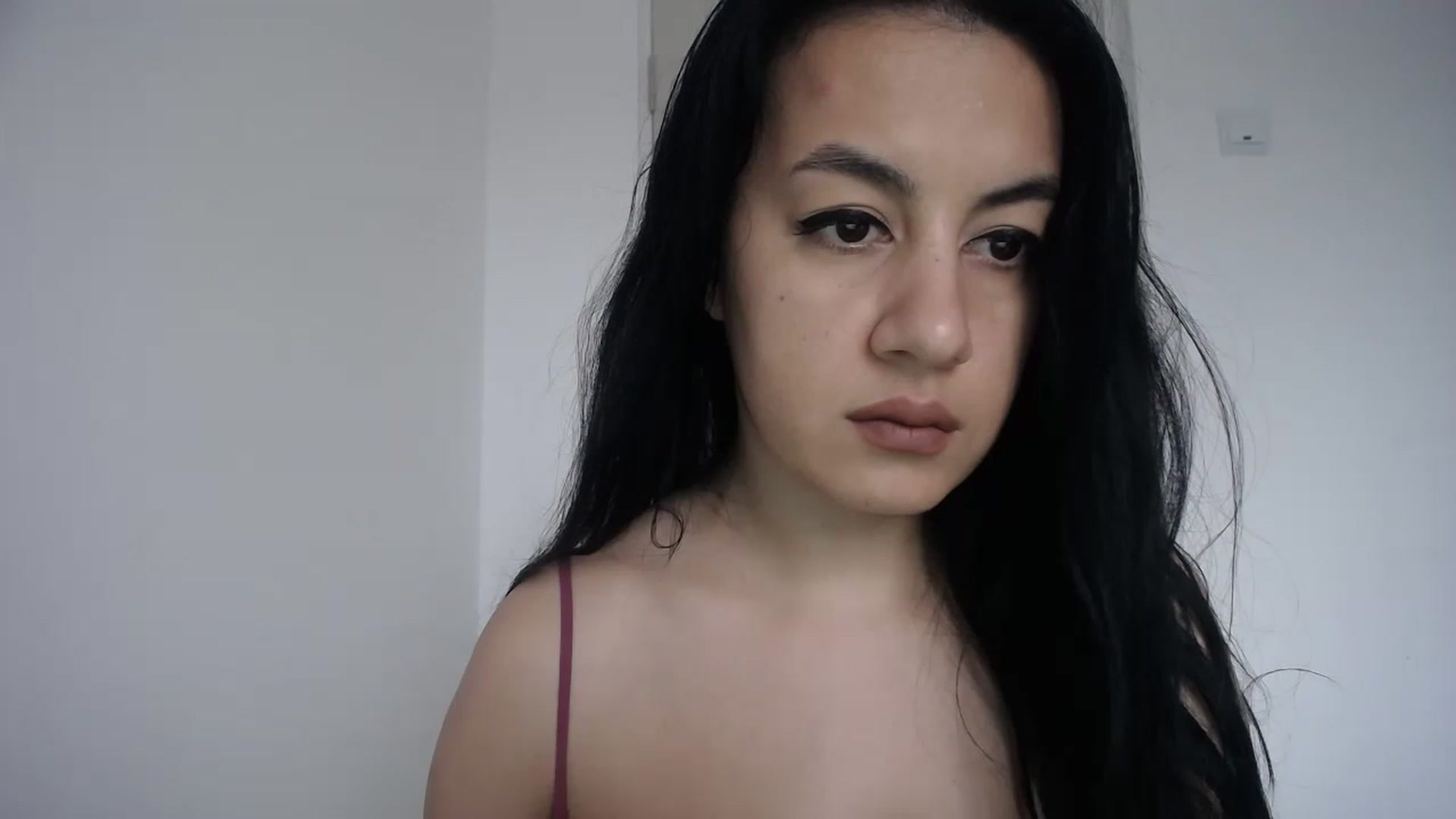 Gallery image thumbnail from LovelyMaria99's myfreecams stream on, 12/08/2022, 13:48 image 7 of 20
