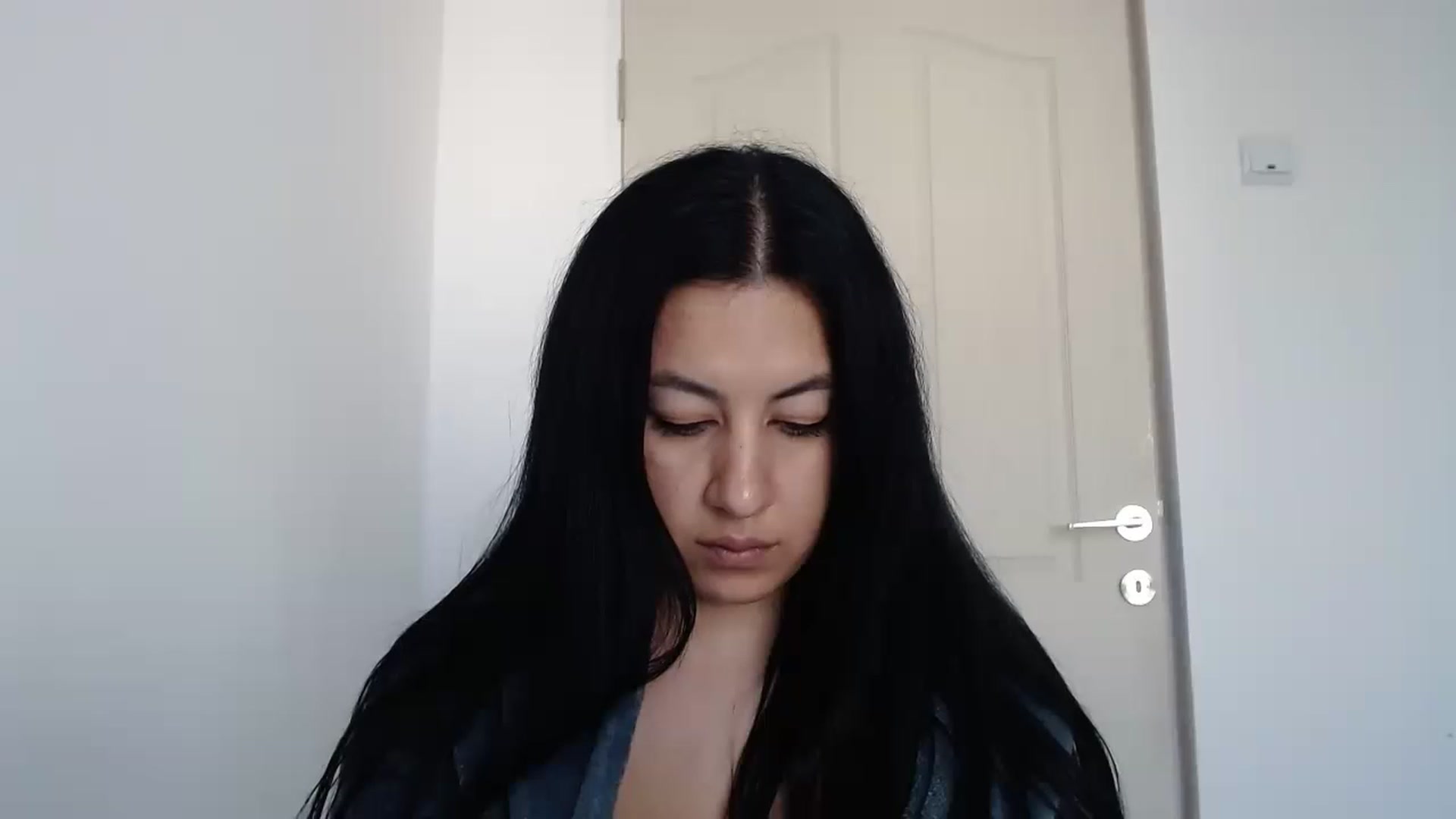 Gallery image thumbnail from LovelyMaria99's myfreecams stream on, 02/18/2023, 14:34 image 14 of 20
