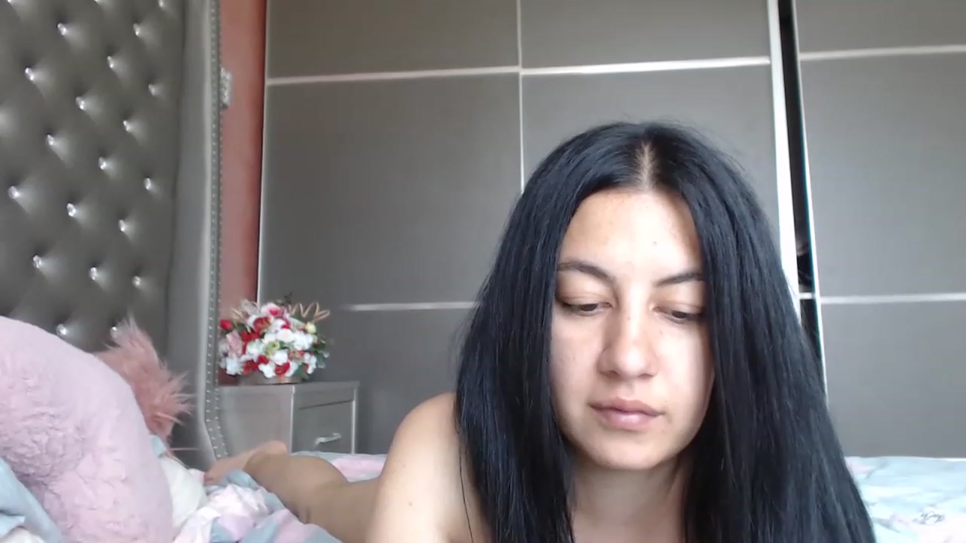 Gallery image thumbnail from LovelyMaria99's myfreecams stream on, 06/08/2023, 12:11 image 16 of 20