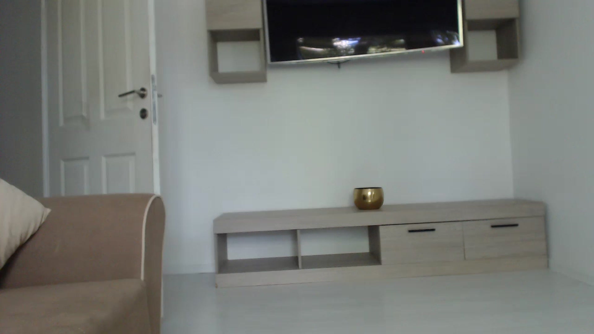 Gallery image thumbnail from LovelyMaria99's myfreecams stream on, 06/19/2023, 12:41 image 10 of 20