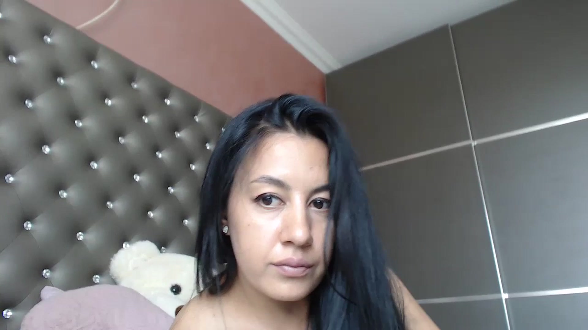 Gallery image thumbnail from LovelyMaria99's myfreecams stream on, 07/04/2023, 11:16 image 18 of 20