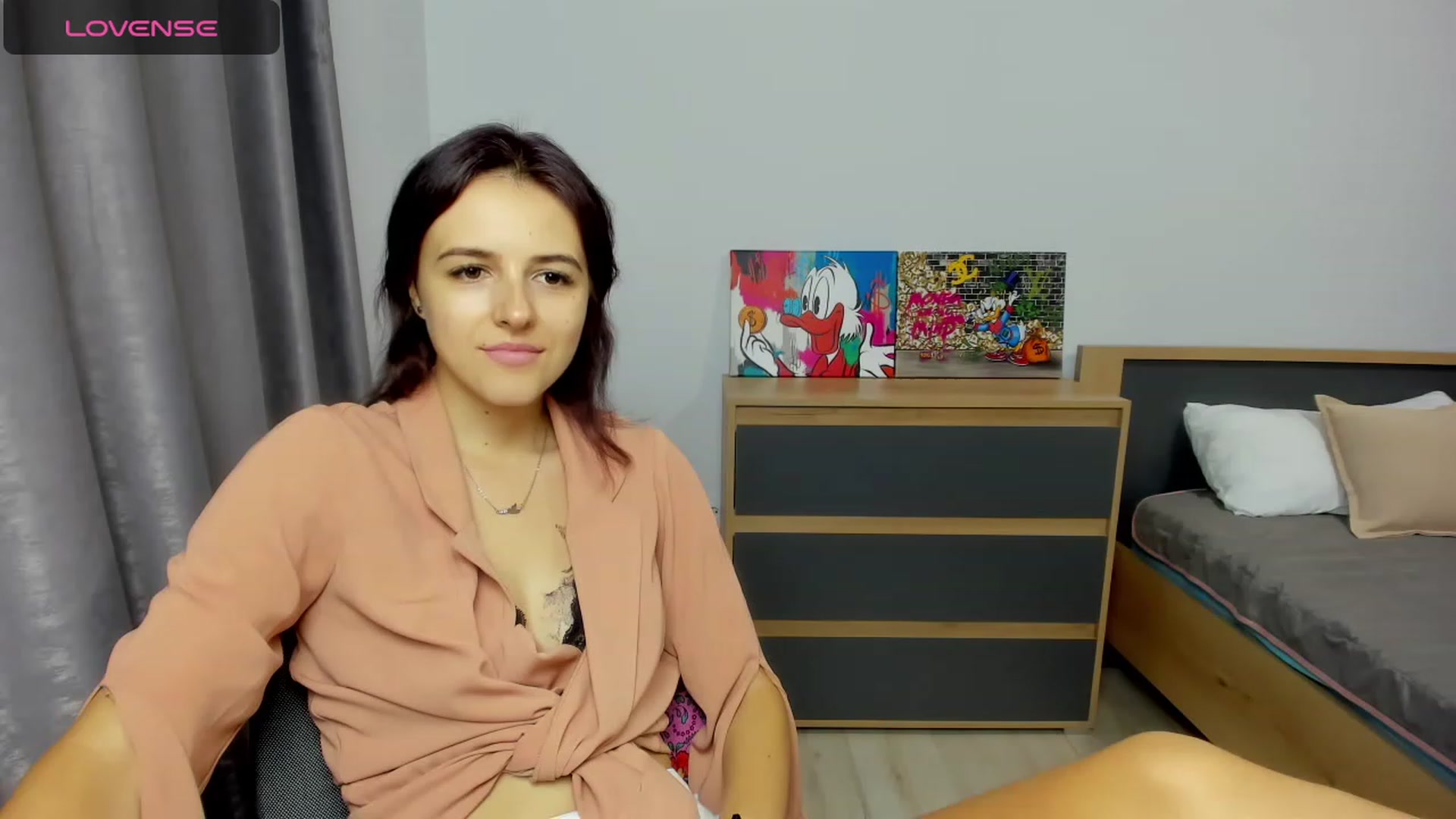 Gallery image thumbnail from LovelyMirra's myfreecams stream on, 08/24/2023, 21:13 image 7 of 20