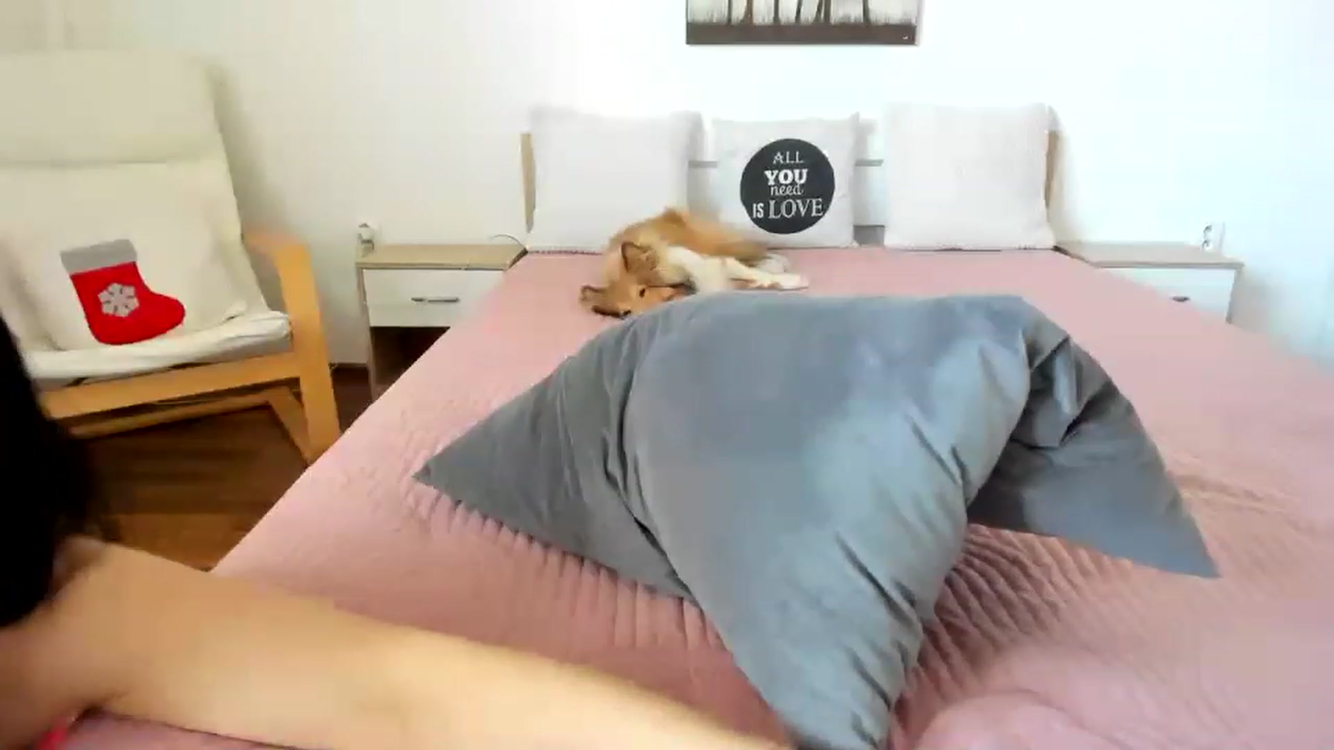 Gallery image thumbnail from LovelyVendy's myfreecams stream on, 03/28/2023, 11:25 image 9 of 20