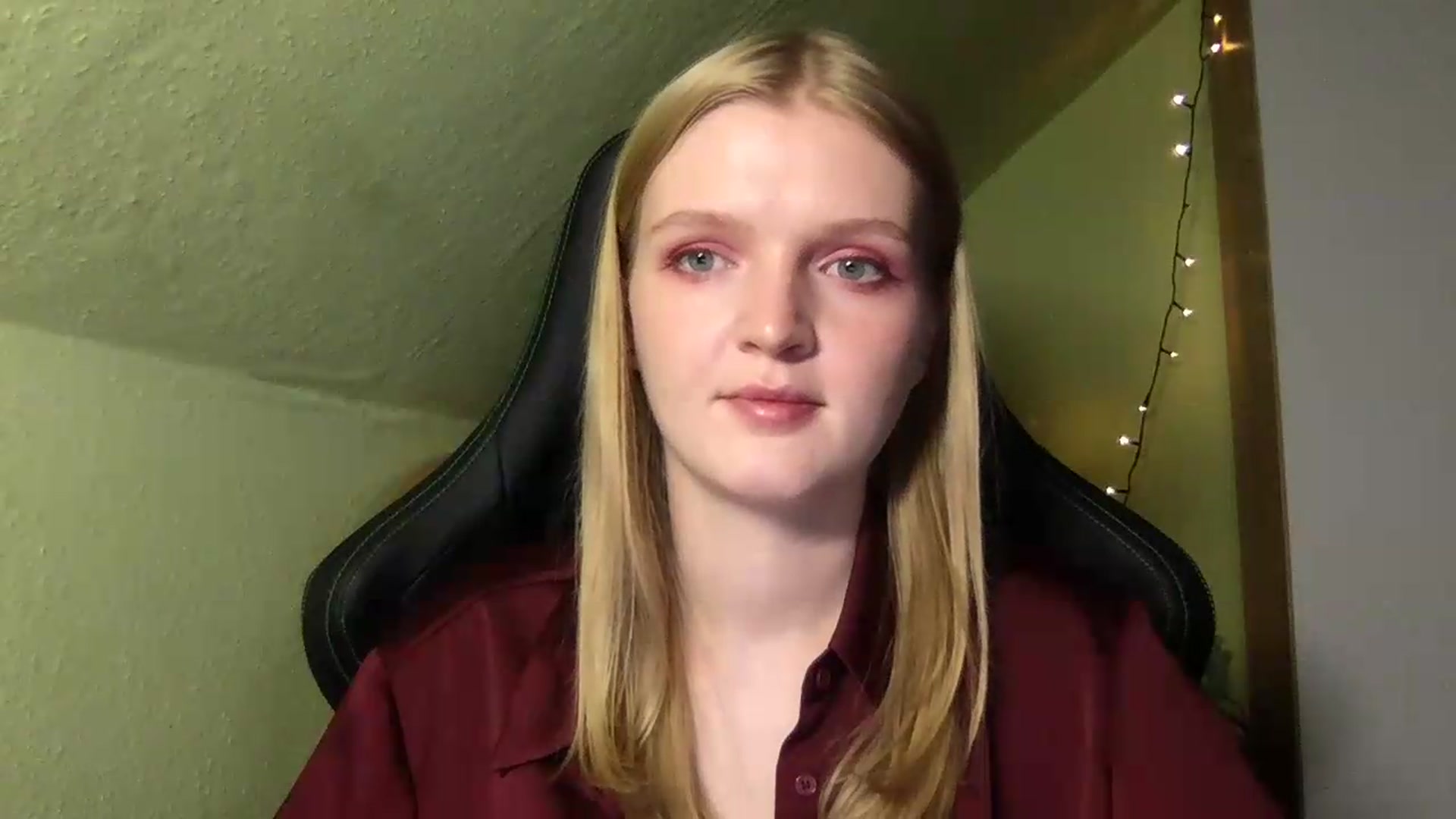 Gallery image thumbnail from Lovely_Ari's myfreecams stream on, 08/28/2026, 21:21 image 20 of 20