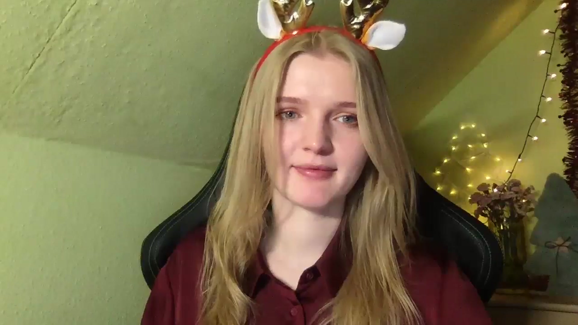 Gallery image thumbnail from Lovely_Kitten's myfreecams stream on, 12/25/2025, 17:18 image 7 of 20