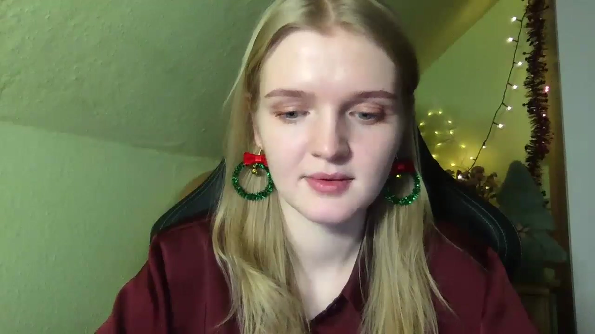 Gallery image thumbnail from Lovely_Kitten's myfreecams stream on, 12/25/2025, 22:26 image 10 of 20