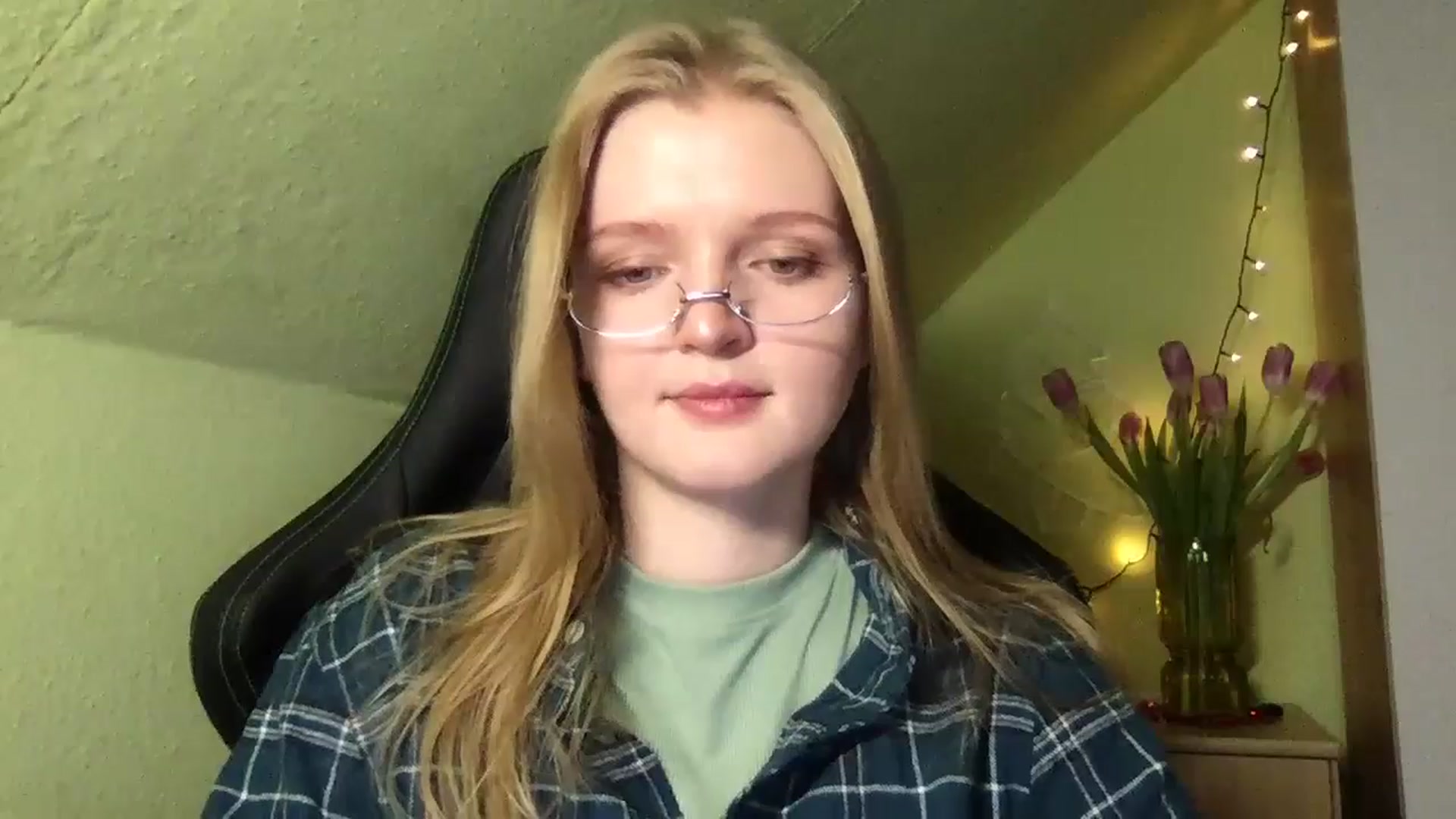 Gallery image thumbnail from Lovely_Kitten's myfreecams stream on, 02/17/2026, 16:03 image 7 of 20