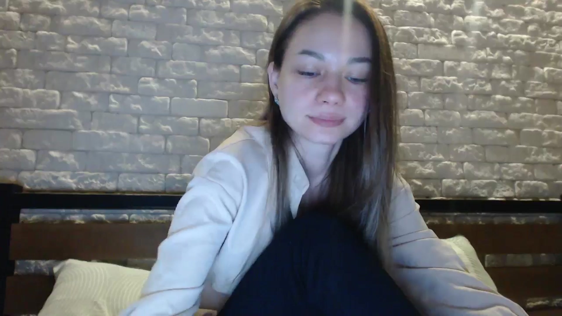 Gallery image thumbnail from Lovely_Nata's myfreecams stream on, 04/19/2026, 24:01 image 9 of 20