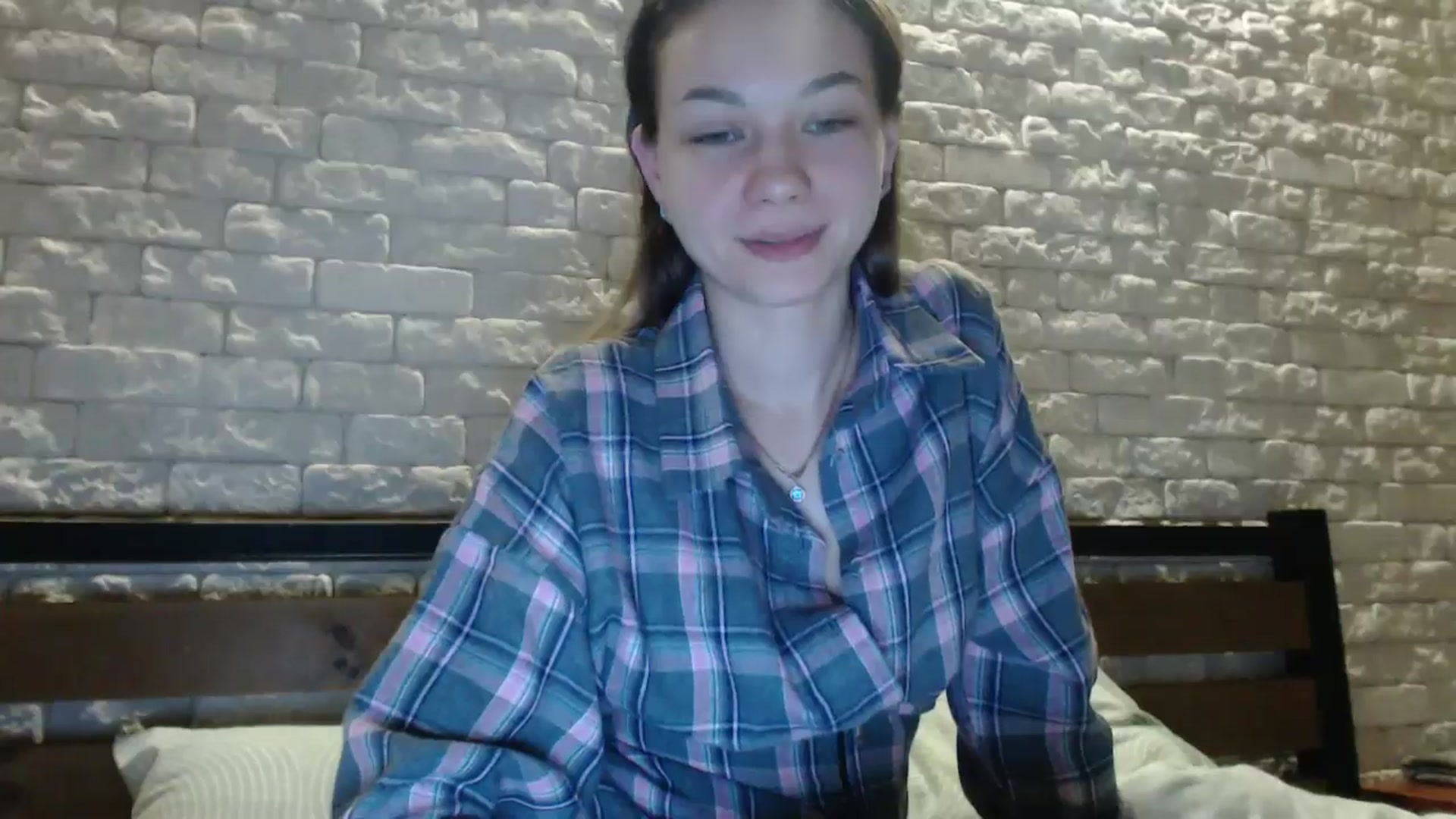 Gallery image thumbnail from Lovely_Nata's myfreecams stream on, 04/19/2026, 22:19 image 16 of 20