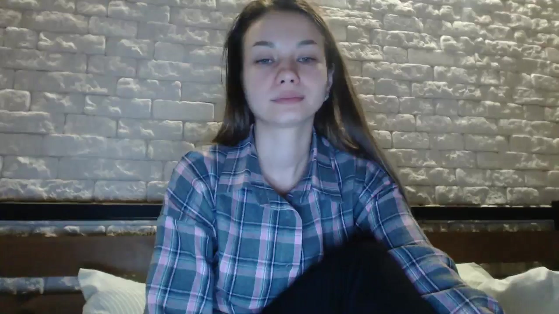 Gallery image thumbnail from Lovely_Nata's myfreecams stream on, 04/19/2026, 22:19 image 19 of 20