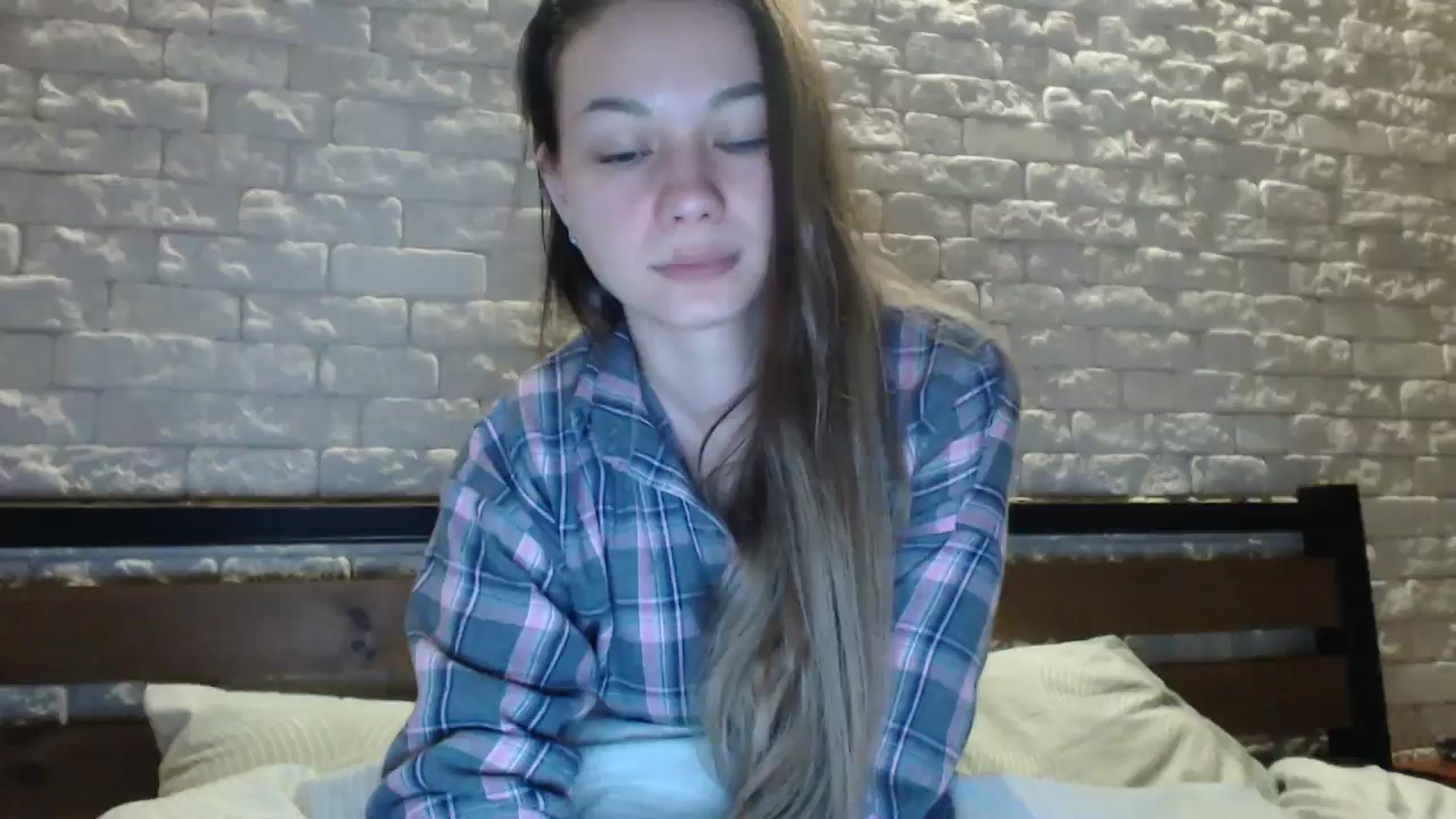 Gallery image thumbnail from Lovely_Nata's myfreecams stream on, 04/19/2026, 22:19 image 2 of 20