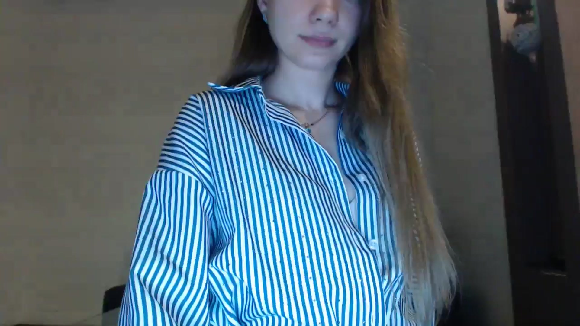 Gallery image thumbnail from Lovely_Nata's myfreecams stream on, 05/10/2026, 20:34 image 17 of 20