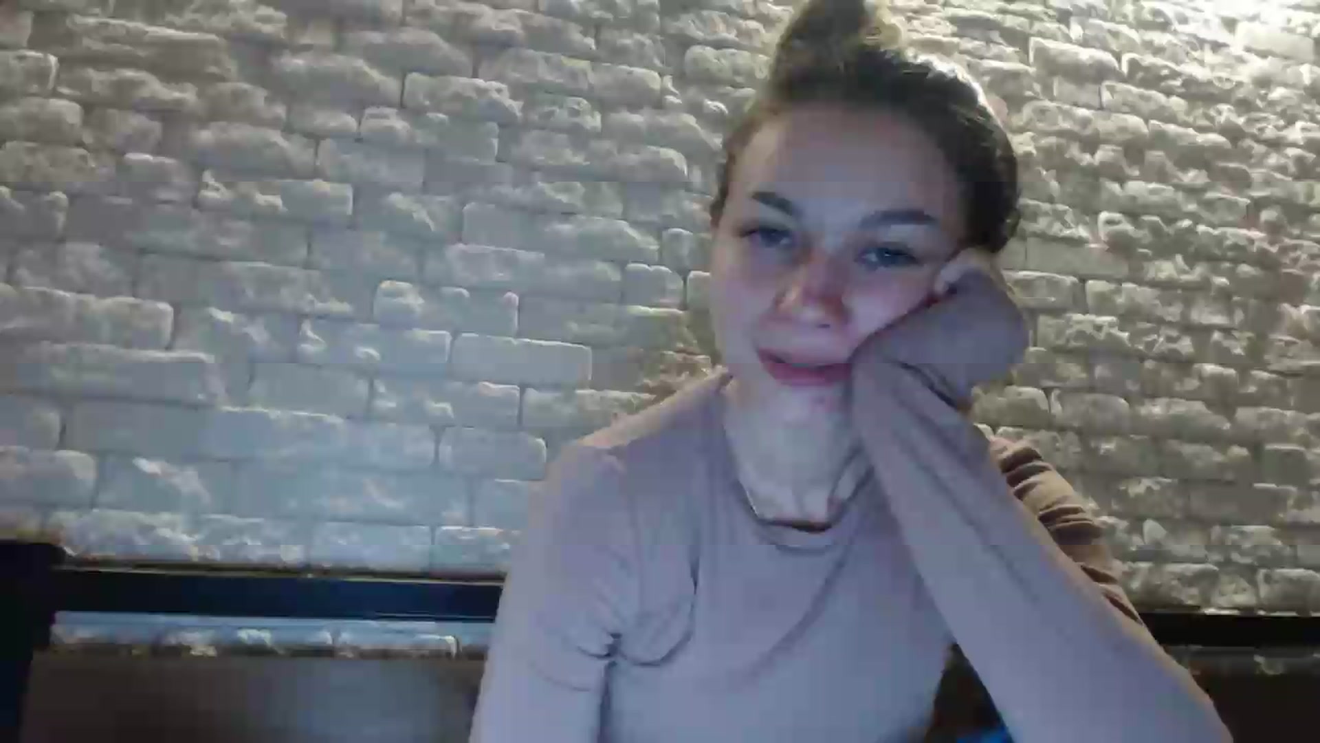 Gallery image thumbnail from Lovely_Nata's myfreecams stream on, 05/16/2026, 20:54 image 9 of 20