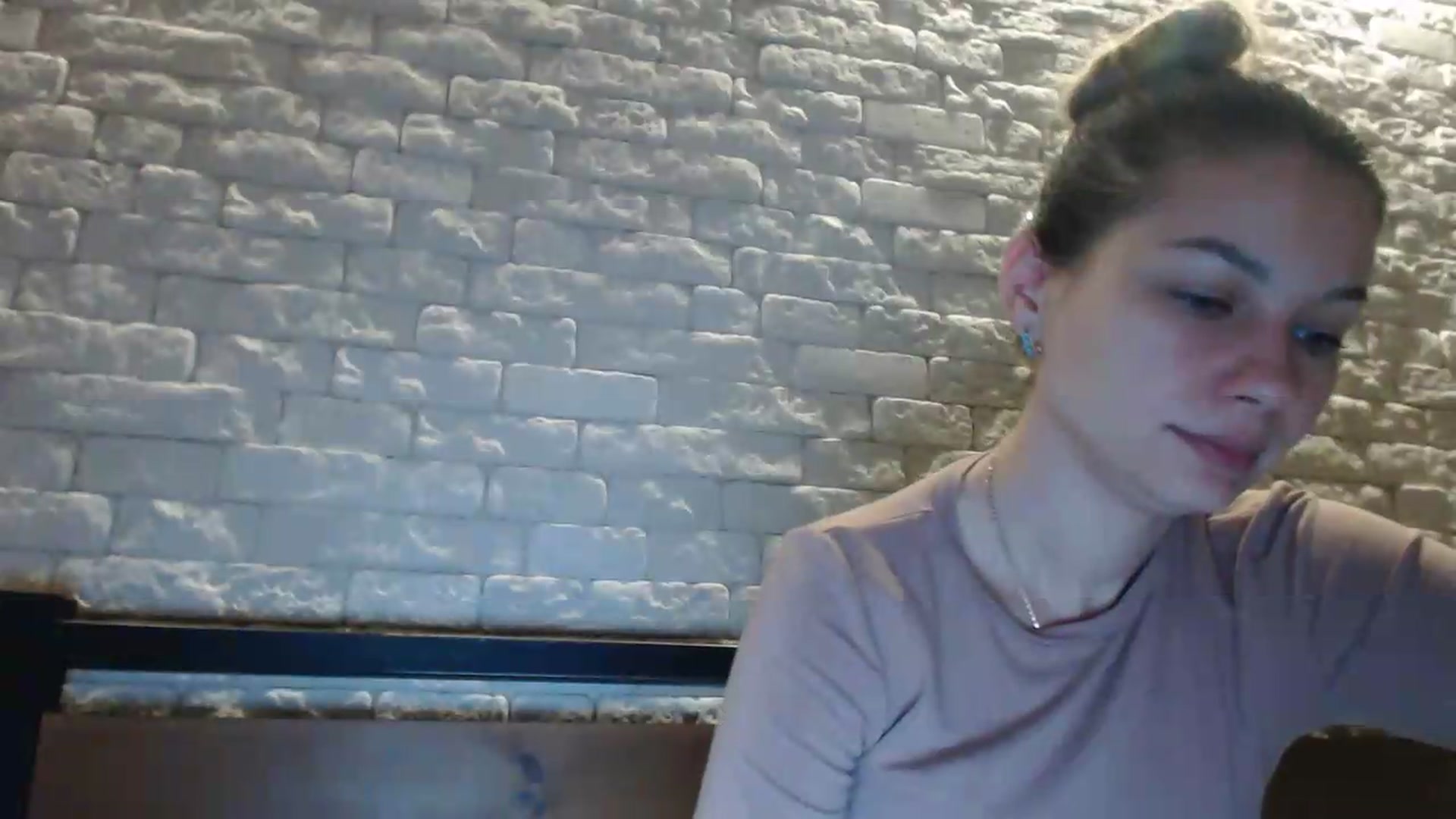 Gallery image thumbnail from Lovely_Nata's myfreecams stream on, 05/16/2026, 20:54 image 13 of 20