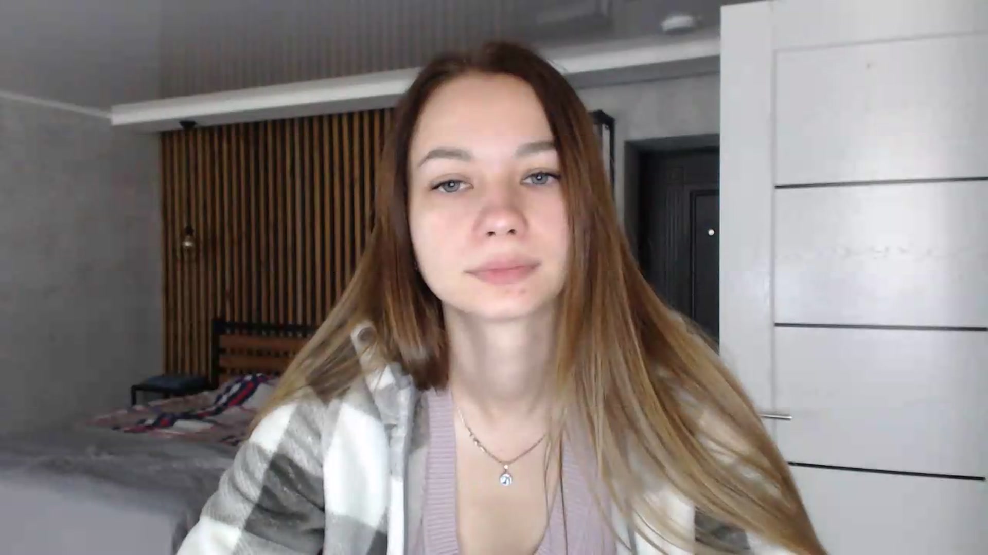 Gallery image thumbnail from Lovely_Nata's myfreecams stream on, 06/01/2026, 07:17 image 18 of 20