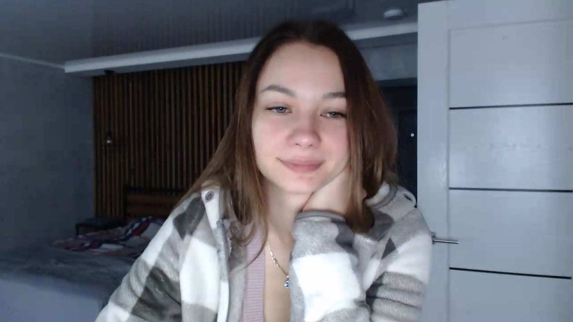 Gallery image thumbnail from Lovely_Nata's myfreecams stream on, 06/01/2026, 07:17 image 13 of 20