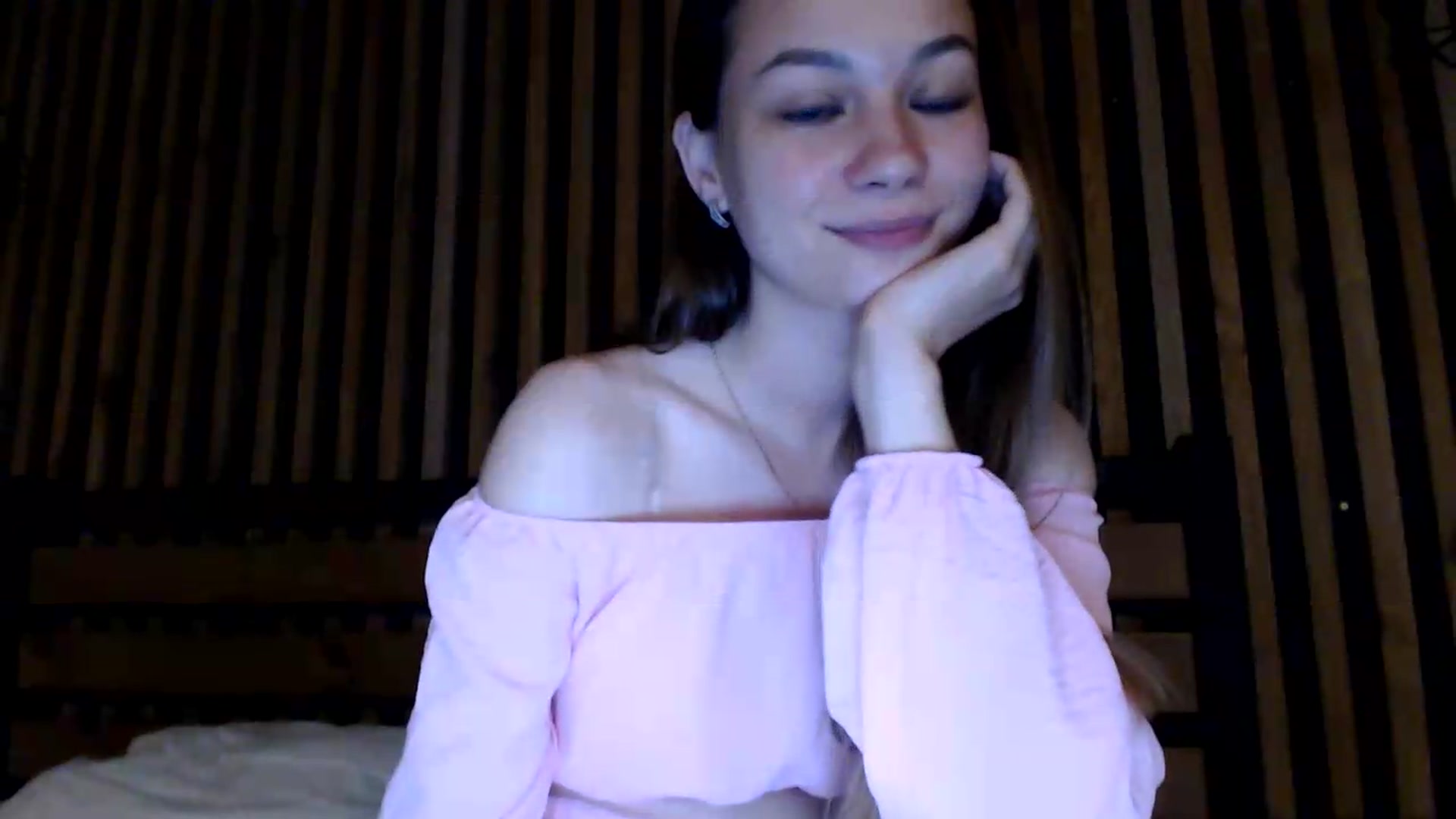 Gallery image thumbnail from Lovely_Nata's myfreecams stream on, 07/05/2026, 19:35 image 10 of 20