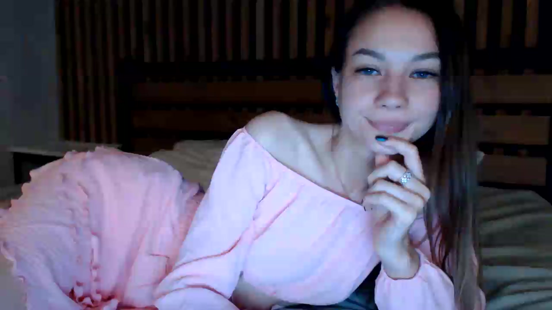 Gallery image thumbnail from Lovely_Nata's myfreecams stream on, 07/05/2026, 22:51 image 16 of 20