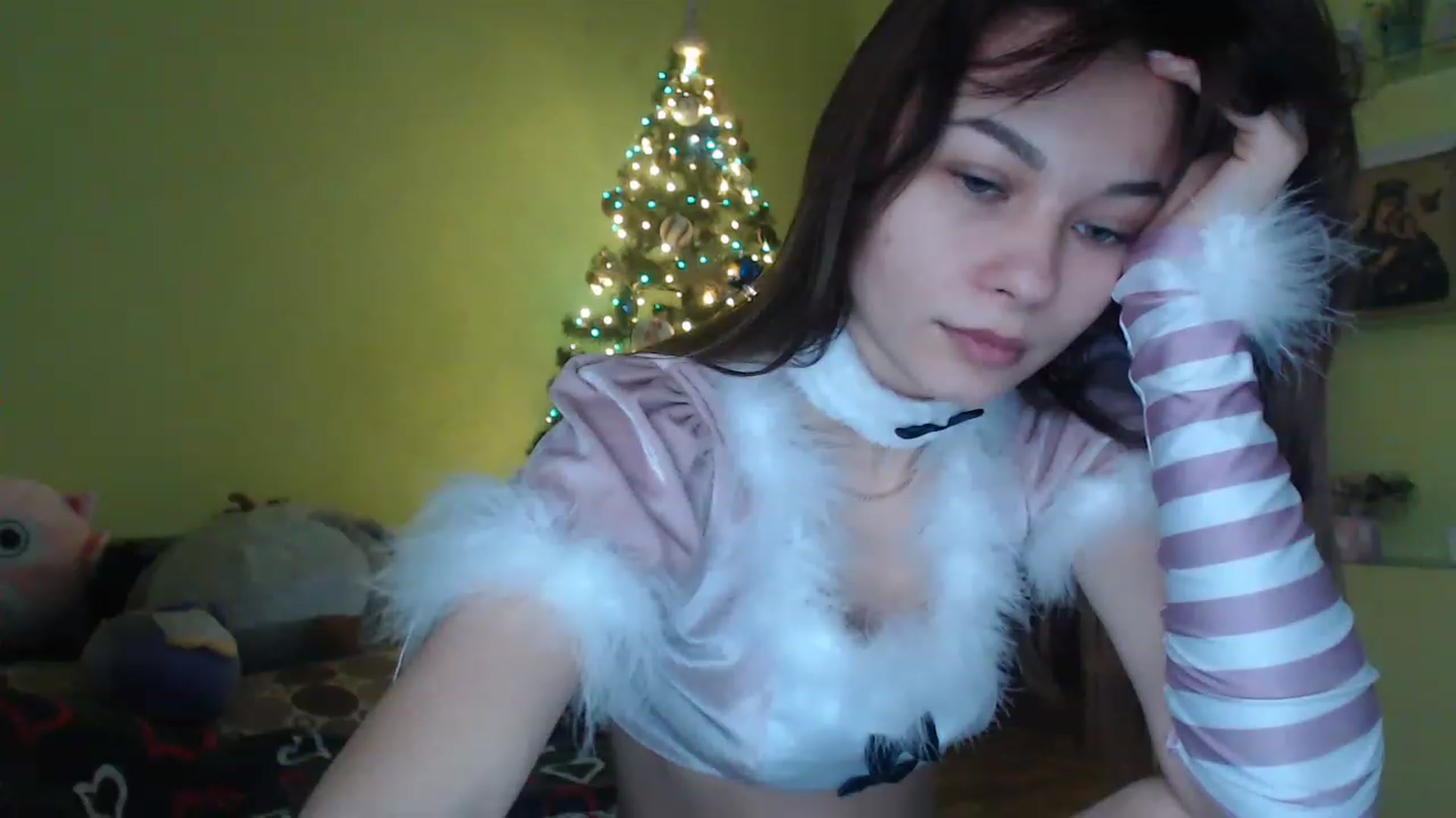 Gallery image thumbnail from Lovely_NataUA's myfreecams stream on, 12/31/2022, 09:37 image 9 of 20
