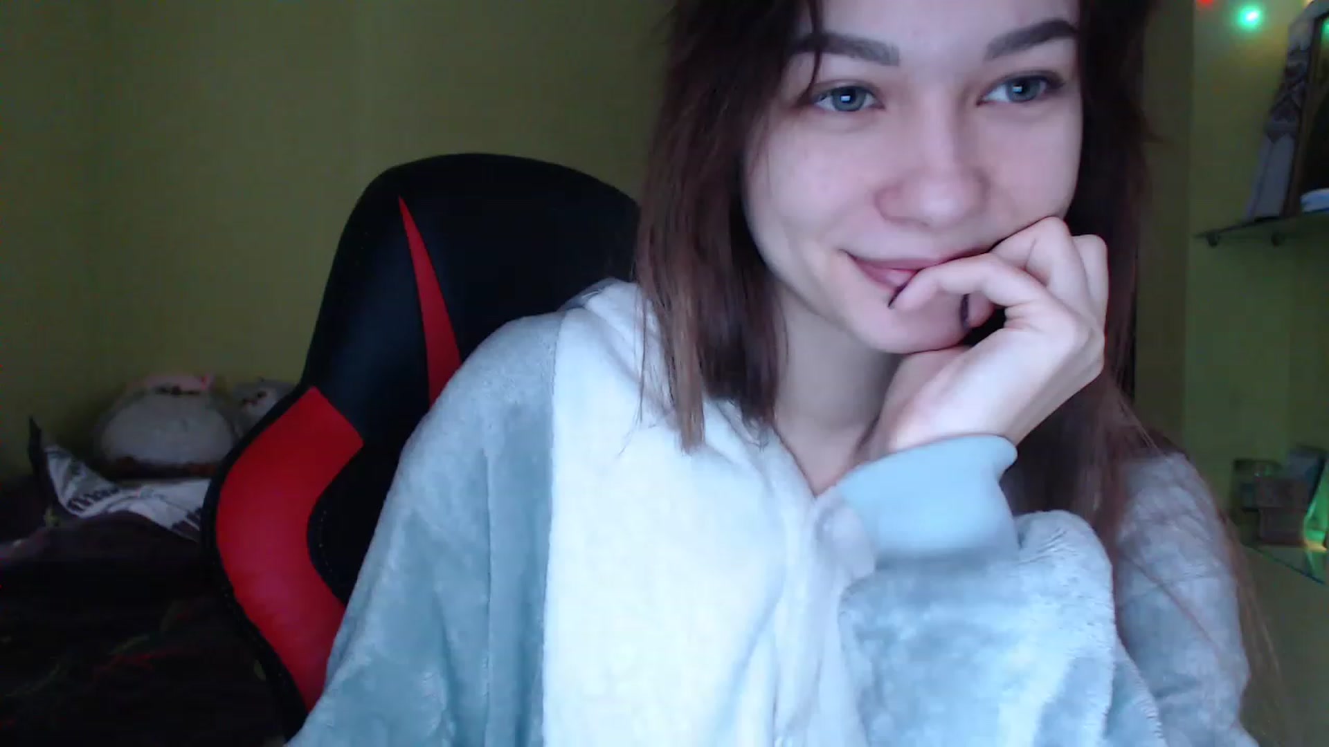 Gallery image thumbnail from Lovely_NataUA's myfreecams stream on, 02/12/2023, 08:06 image 6 of 20