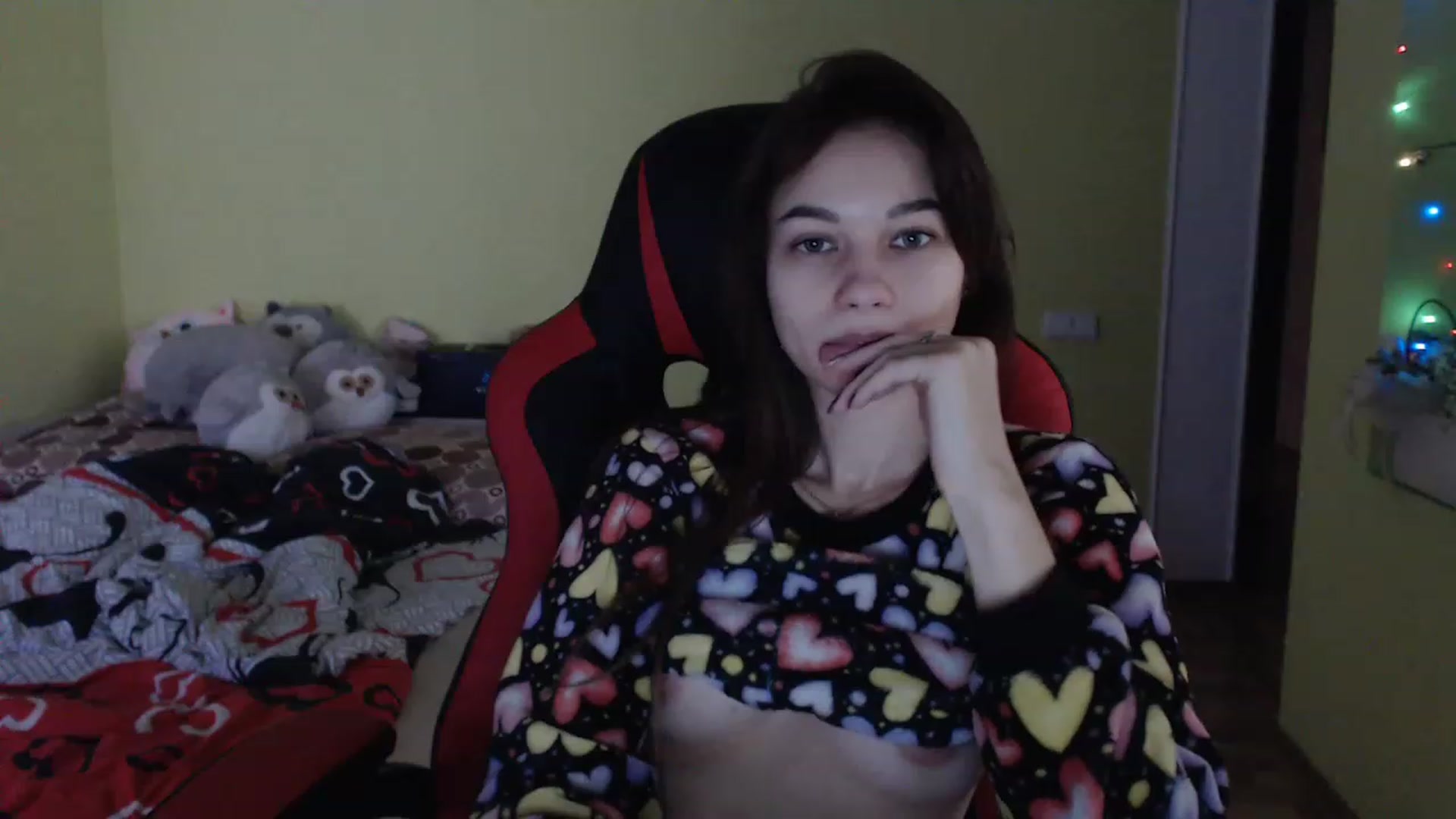 Gallery image thumbnail from Lovely_NataUA's myfreecams stream on, 02/15/2023, 14:33 image 2 of 20