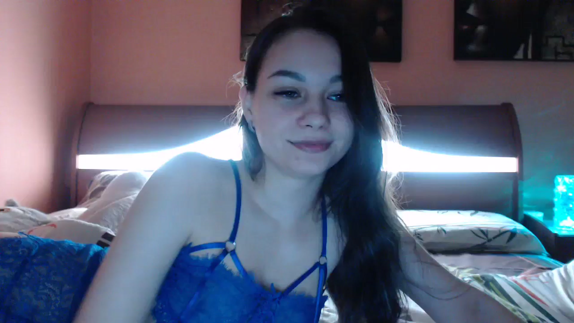Gallery image thumbnail from Lovely_NataUA's myfreecams stream on, 12/22/2023, 22:30 image 1 of 20