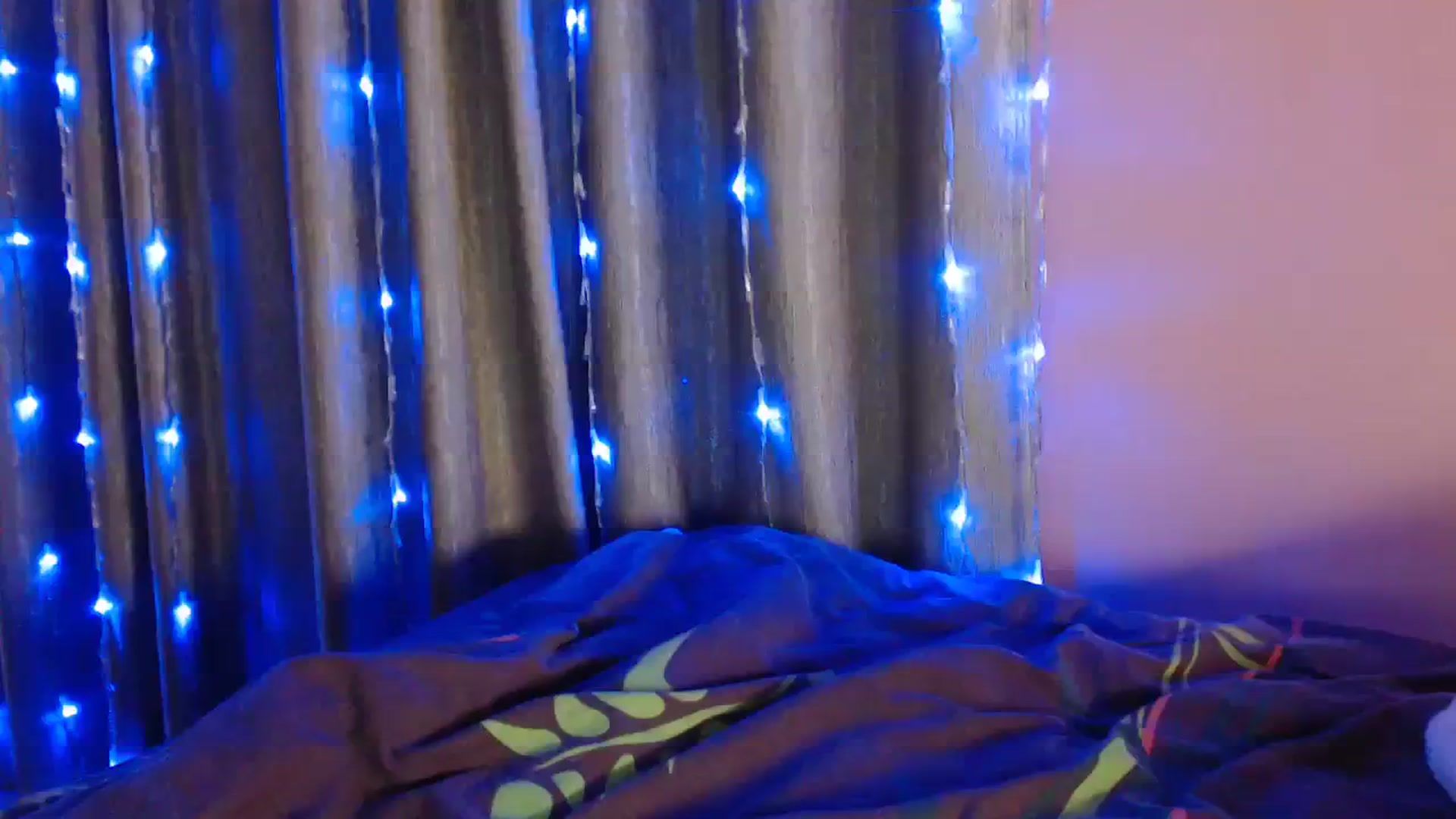 Gallery image thumbnail from Lovely_NataUA's myfreecams stream on, 12/26/2023, 03:15 image 10 of 20