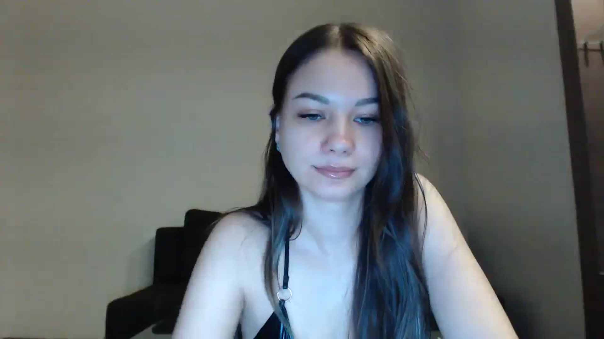 Gallery image thumbnail from Lovely_NataUA's myfreecams stream on, 01/20/2024, 09:27 image 9 of 20
