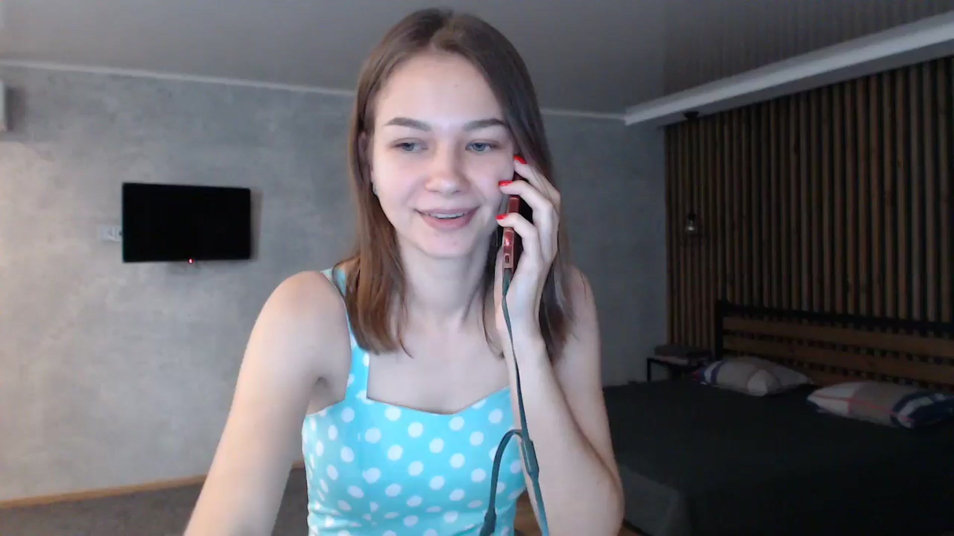 Gallery image thumbnail from Lovely_NataUA's myfreecams stream on, 08/03/2024, 13:01 image 9 of 20