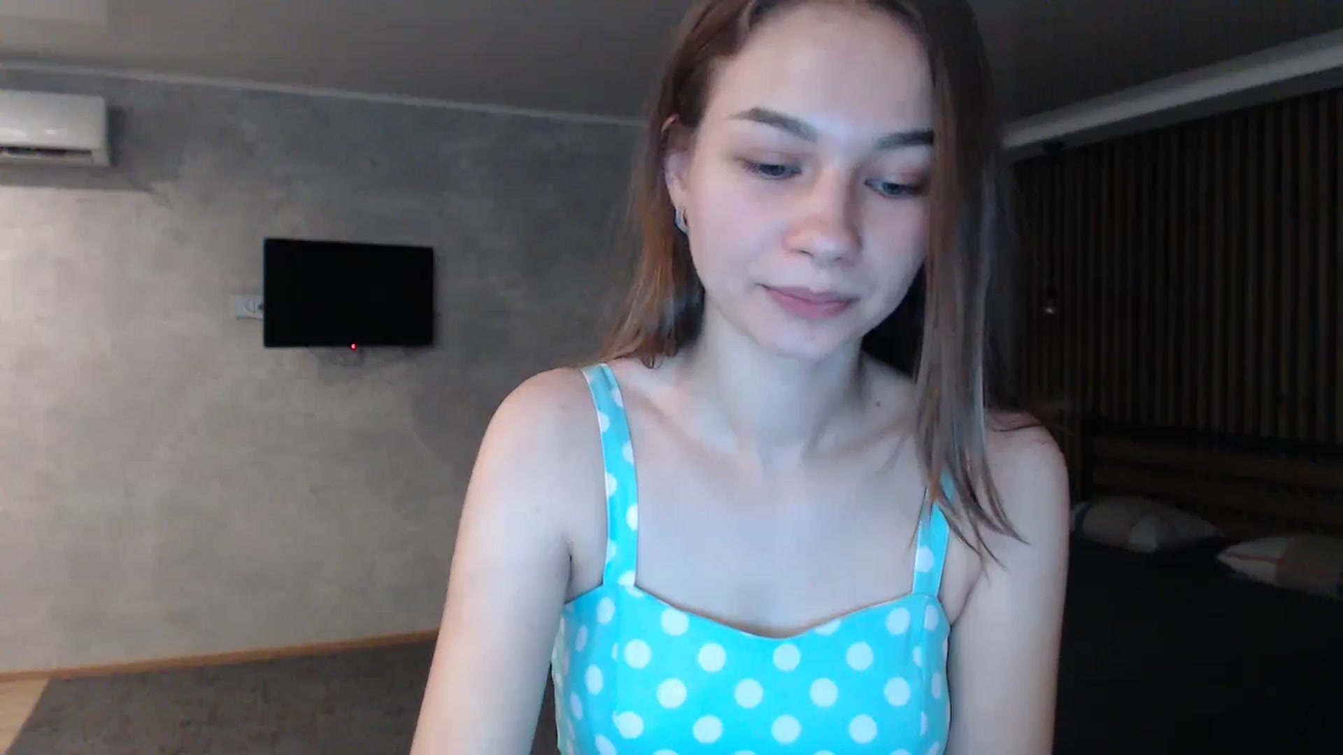 Gallery image thumbnail from Lovely_NataUA's myfreecams stream on, 08/03/2024, 17:59 image 2 of 20