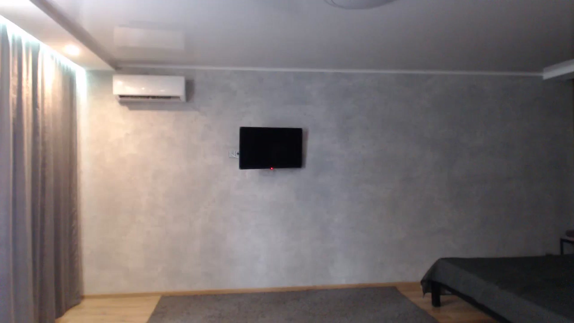 Gallery image thumbnail from Lovely_NataUA's myfreecams stream on, 08/04/2024, 10:36 image 7 of 20