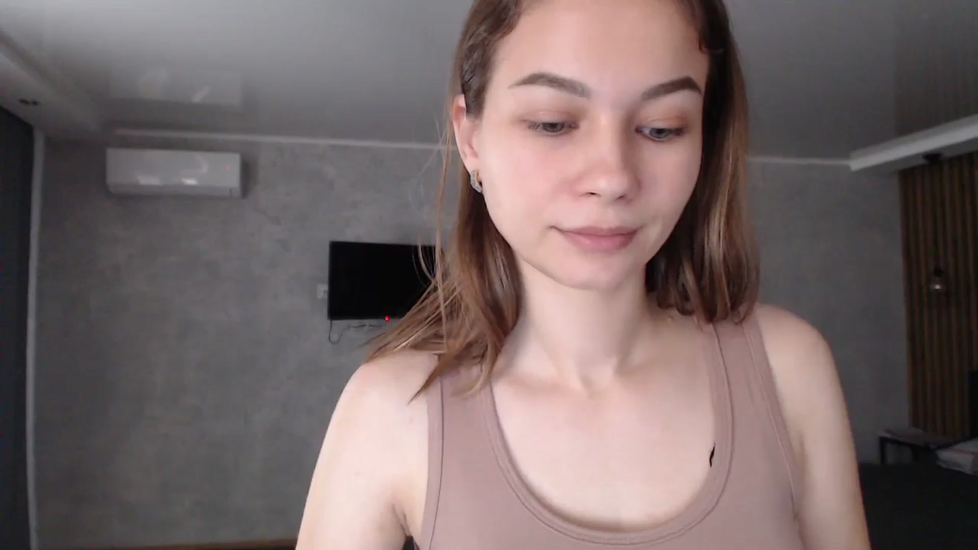 Gallery image thumbnail from Lovely_NataUA's myfreecams stream on, 08/10/2024, 14:00 image 9 of 20