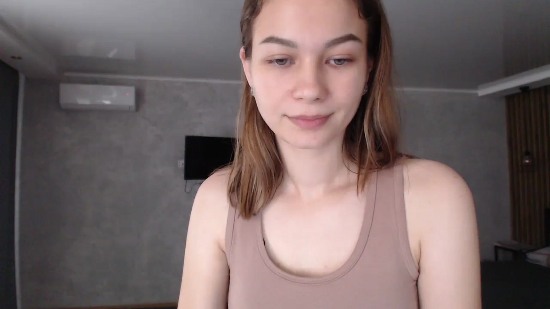 Gallery image thumbnail from Lovely_NataUA's myfreecams stream on, 08/10/2024, 14:00 image 6 of 20