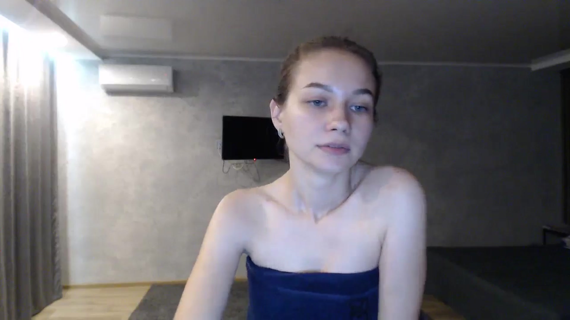 Gallery image thumbnail from Lovely_NataUA's myfreecams stream on, 08/10/2024, 18:02 image 12 of 20