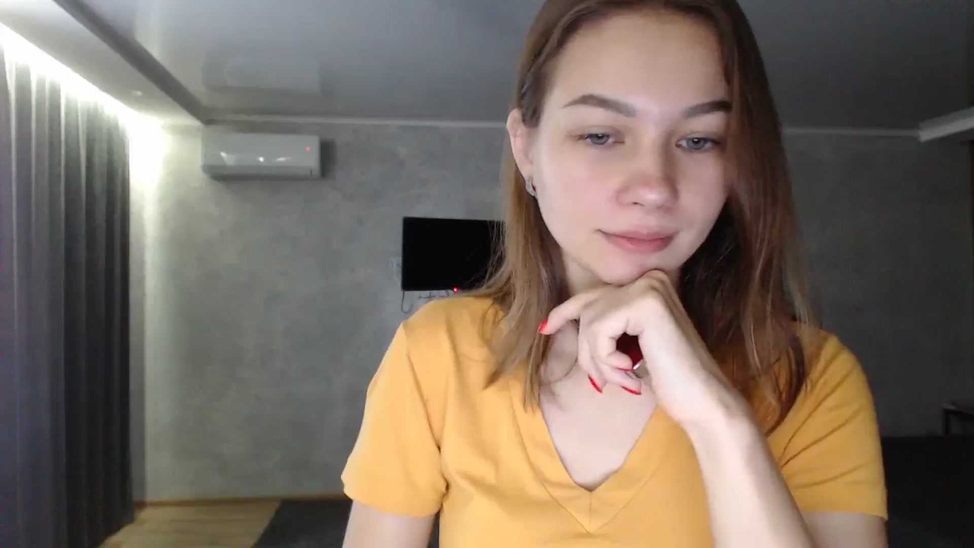 Gallery image thumbnail from Lovely_NataUA's myfreecams stream on, 08/11/2024, 06:26 image 15 of 20