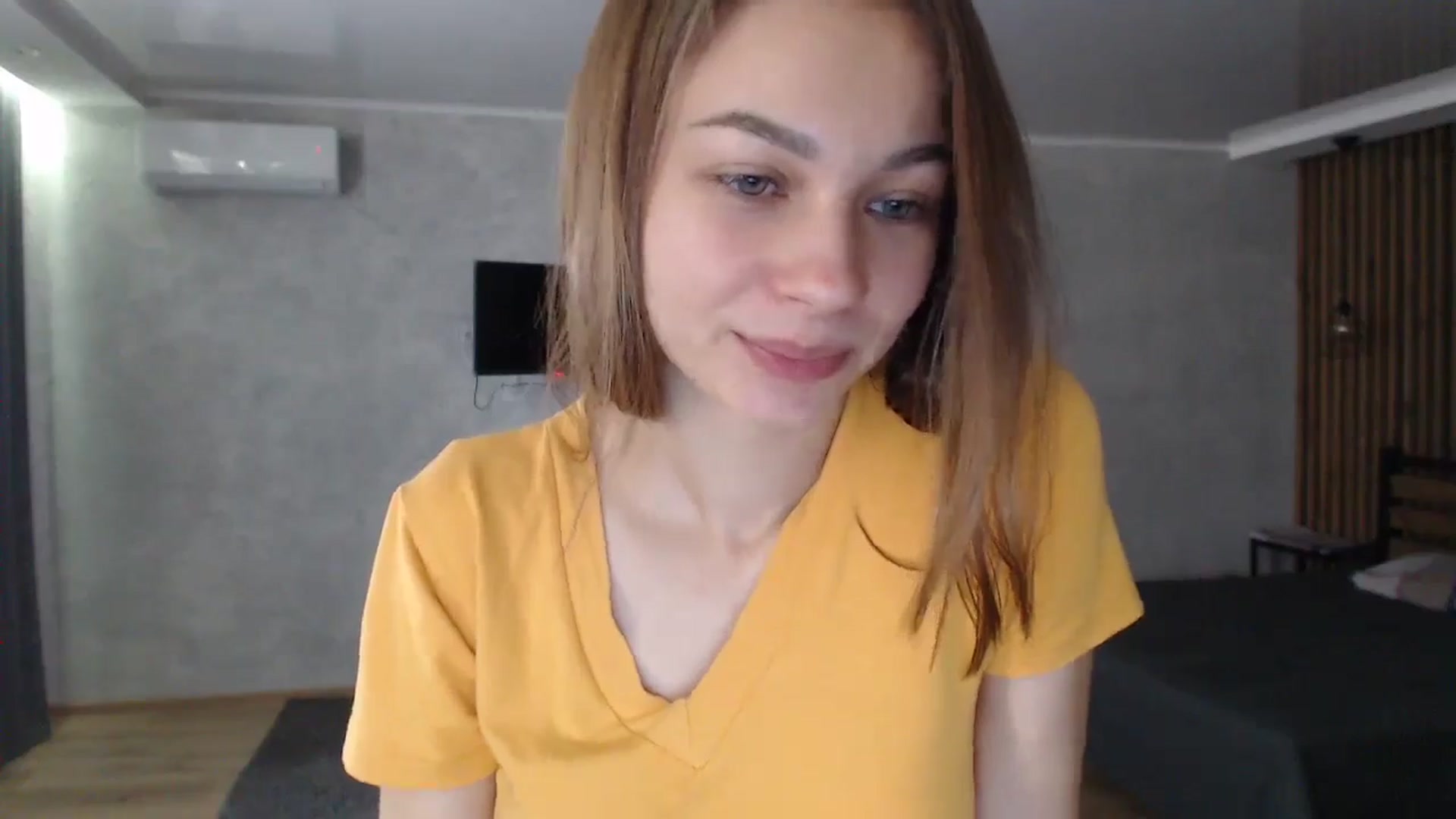 Gallery image thumbnail from Lovely_NataUA's myfreecams stream on, 08/11/2024, 10:18 image 5 of 20