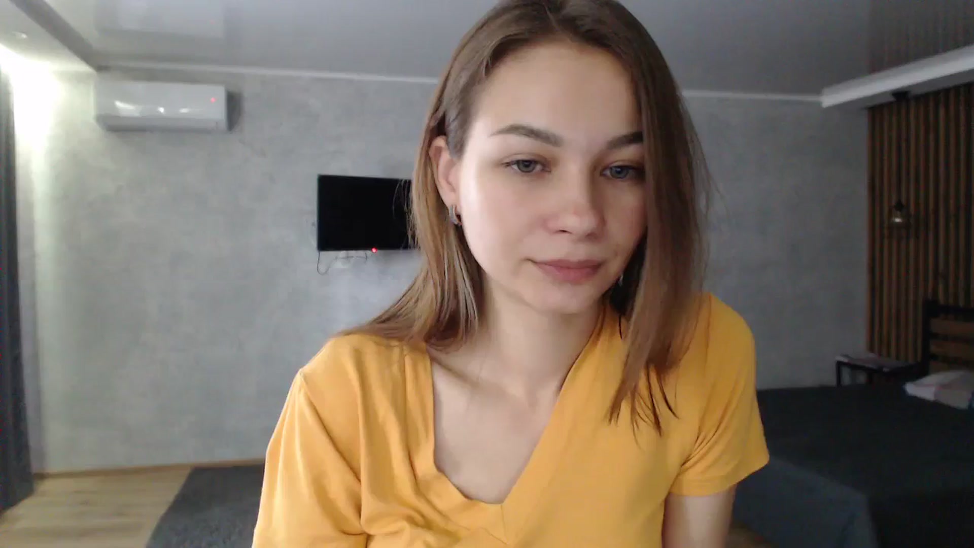 Gallery image thumbnail from Lovely_NataUA's myfreecams stream on, 08/11/2024, 10:18 image 6 of 20