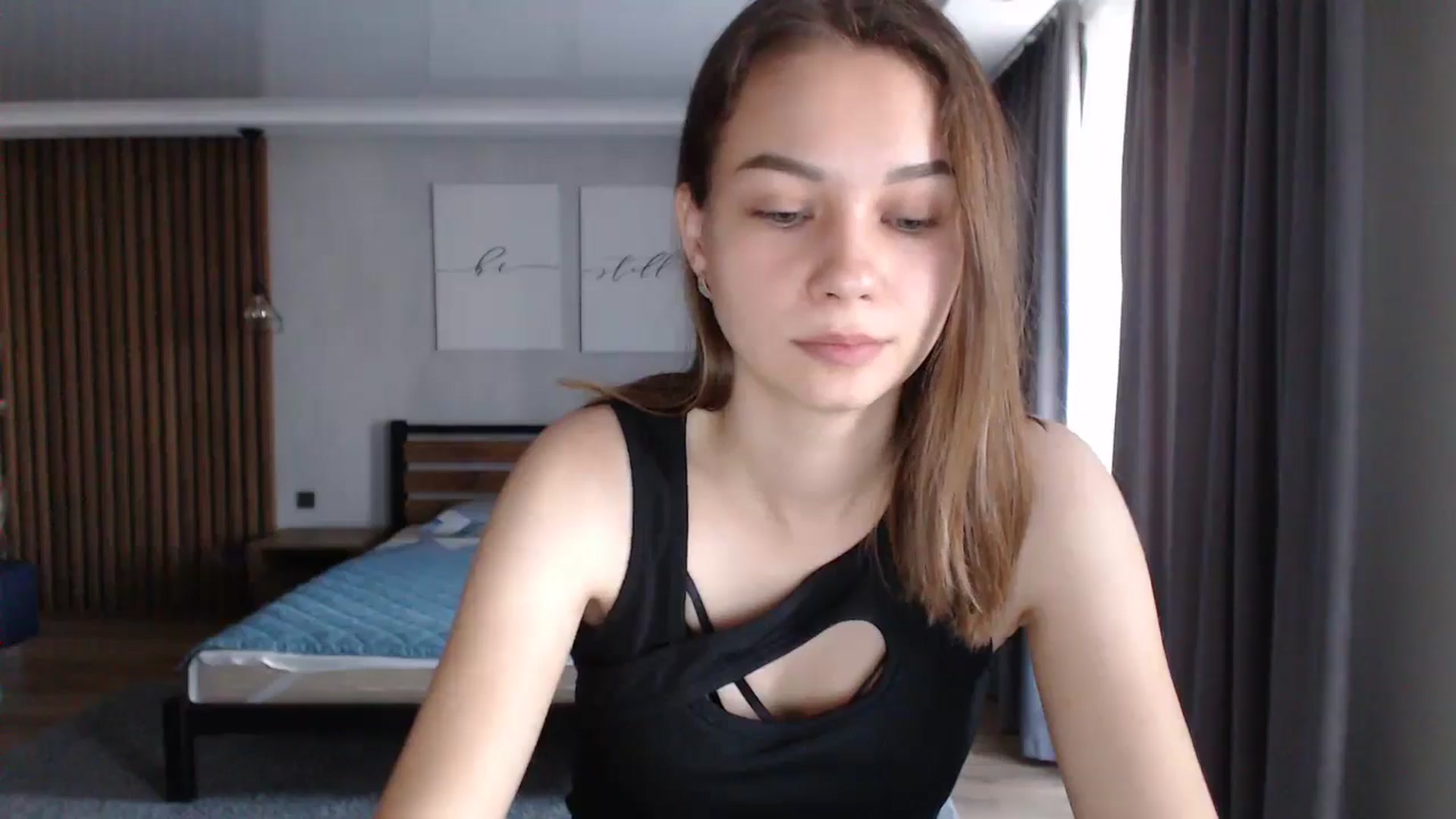 Gallery image thumbnail from Lovely_NataUA's myfreecams stream on, 08/17/2024, 14:23 image 14 of 20