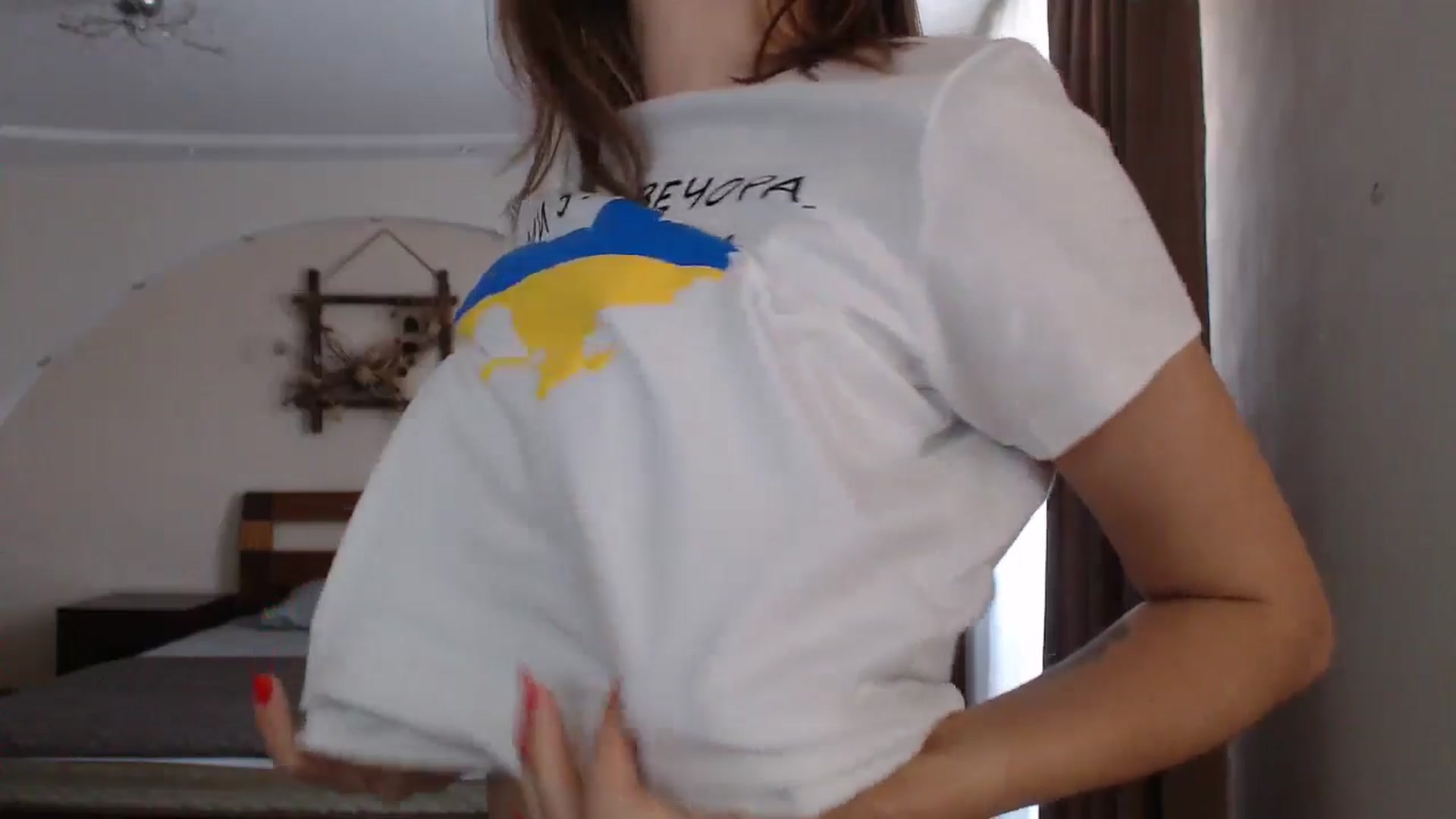 Gallery image thumbnail from Lovely_NataUA's myfreecams stream on, 08/24/2024, 12:55 image 14 of 20