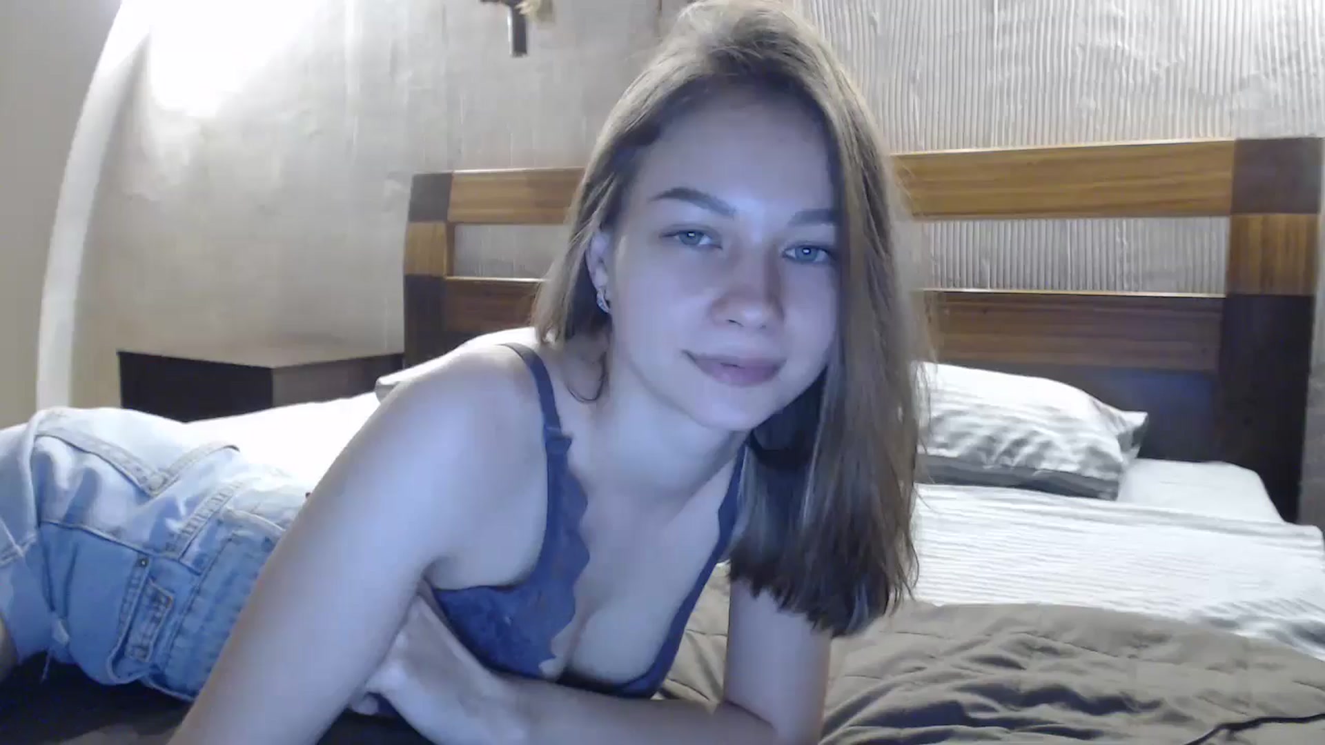 Gallery image thumbnail from Lovely_NataUA's myfreecams stream on, 08/24/2024, 19:34 image 1 of 20