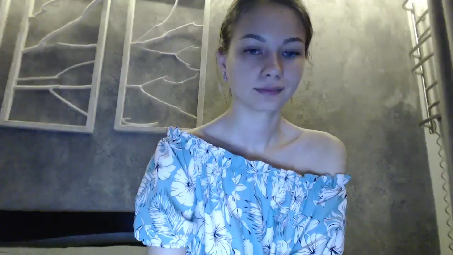 Gallery image thumbnail from Lovely_NataUA's myfreecams stream on, 09/14/2024, 19:05 image 20 of 20