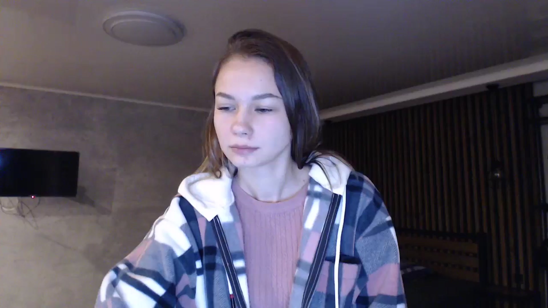 Gallery image thumbnail from Lovely_NataUA's myfreecams stream on, 10/20/2024, 17:55 image 10 of 20