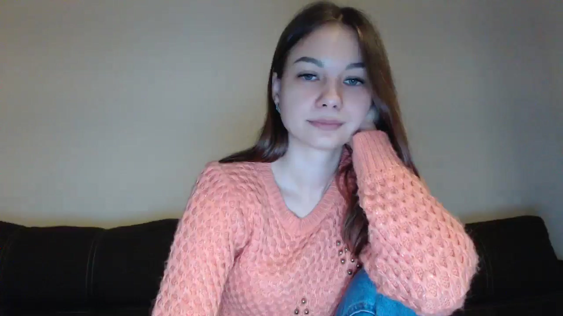 Gallery image thumbnail from Lovely_NataUA's myfreecams stream on, 11/03/2024, 16:17 image 4 of 20