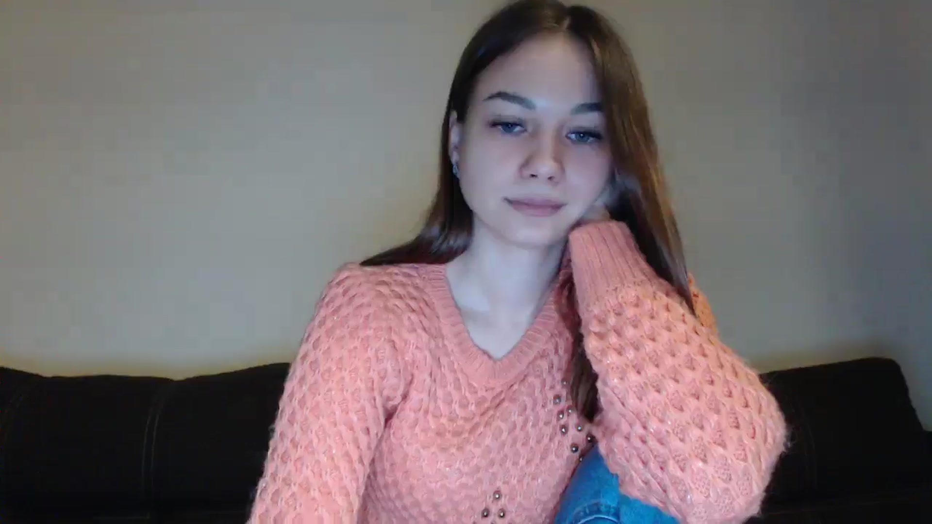 Gallery image thumbnail from Lovely_NataUA's myfreecams stream on, 11/03/2024, 16:17 image 6 of 20