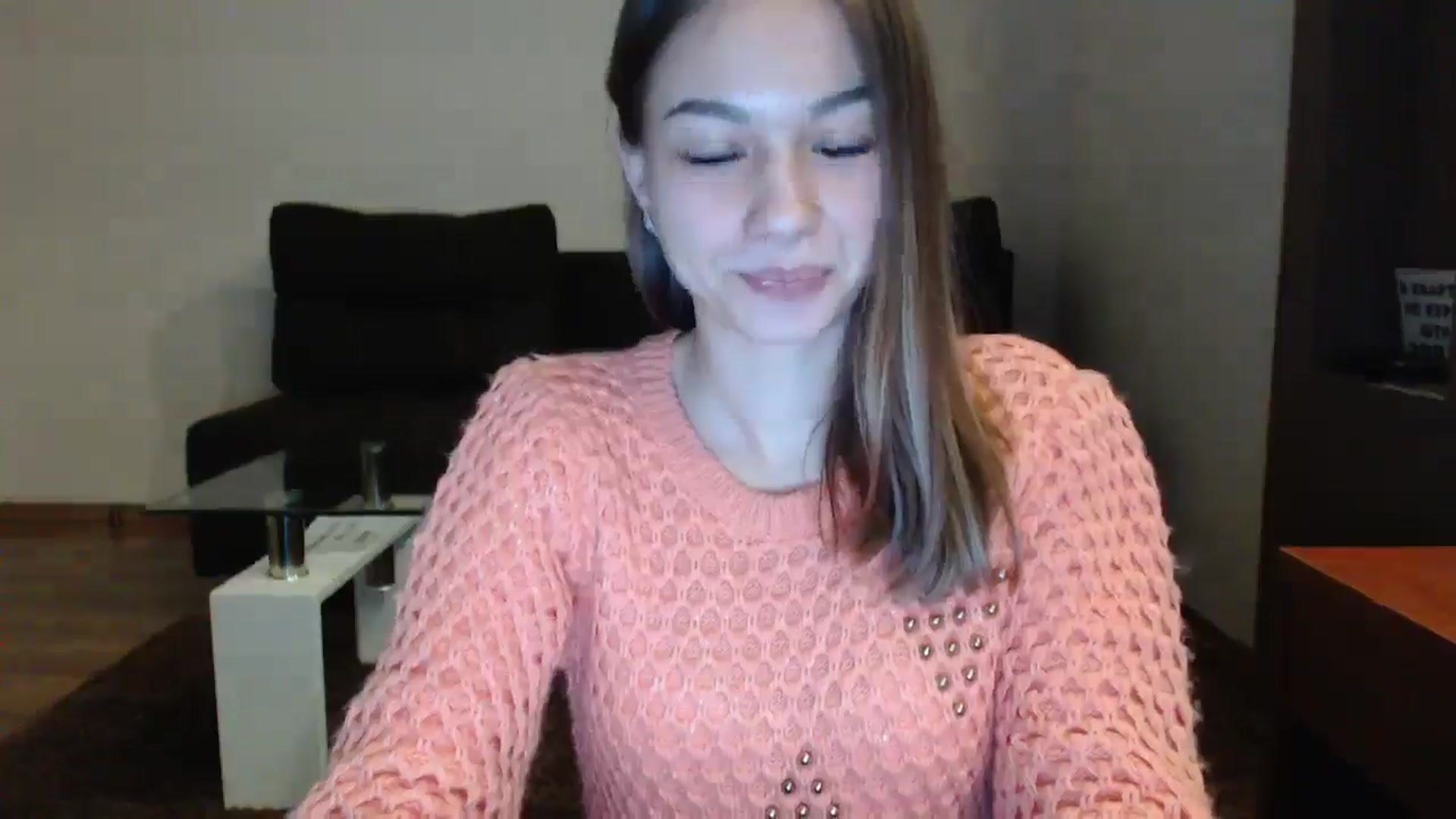 Gallery image thumbnail from Lovely_NataUA's myfreecams stream on, 11/03/2024, 20:08 image 16 of 20