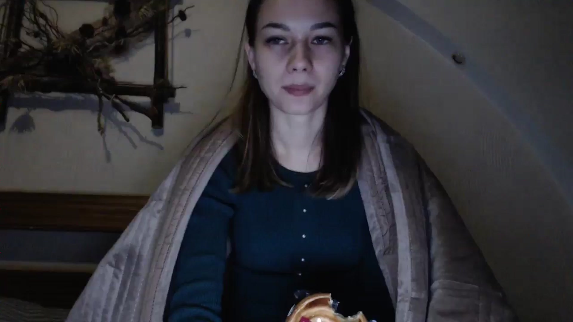 Gallery image thumbnail from Lovely_NataUA's myfreecams stream on, 11/17/2024, 18:59 image 19 of 20