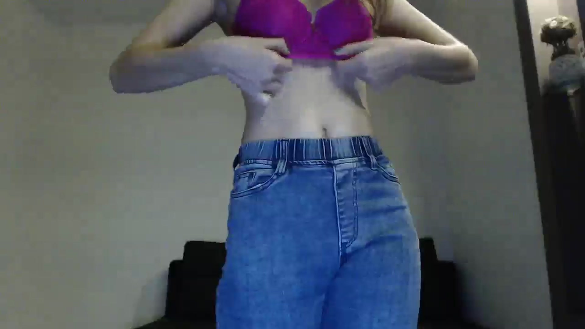 Gallery image thumbnail from Lovely_NataUA's myfreecams stream on, 11/30/2024, 17:50 image 4 of 20